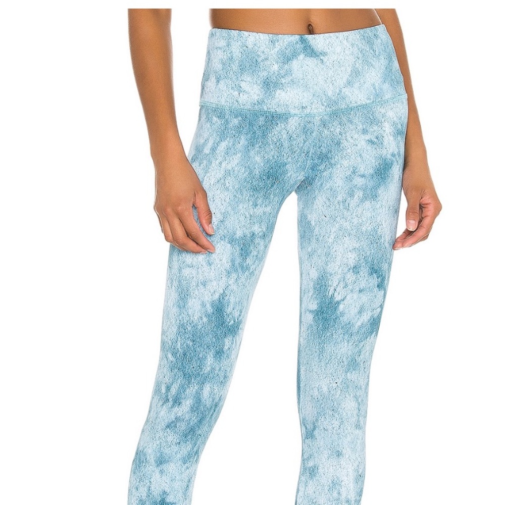 Onzie Leggings